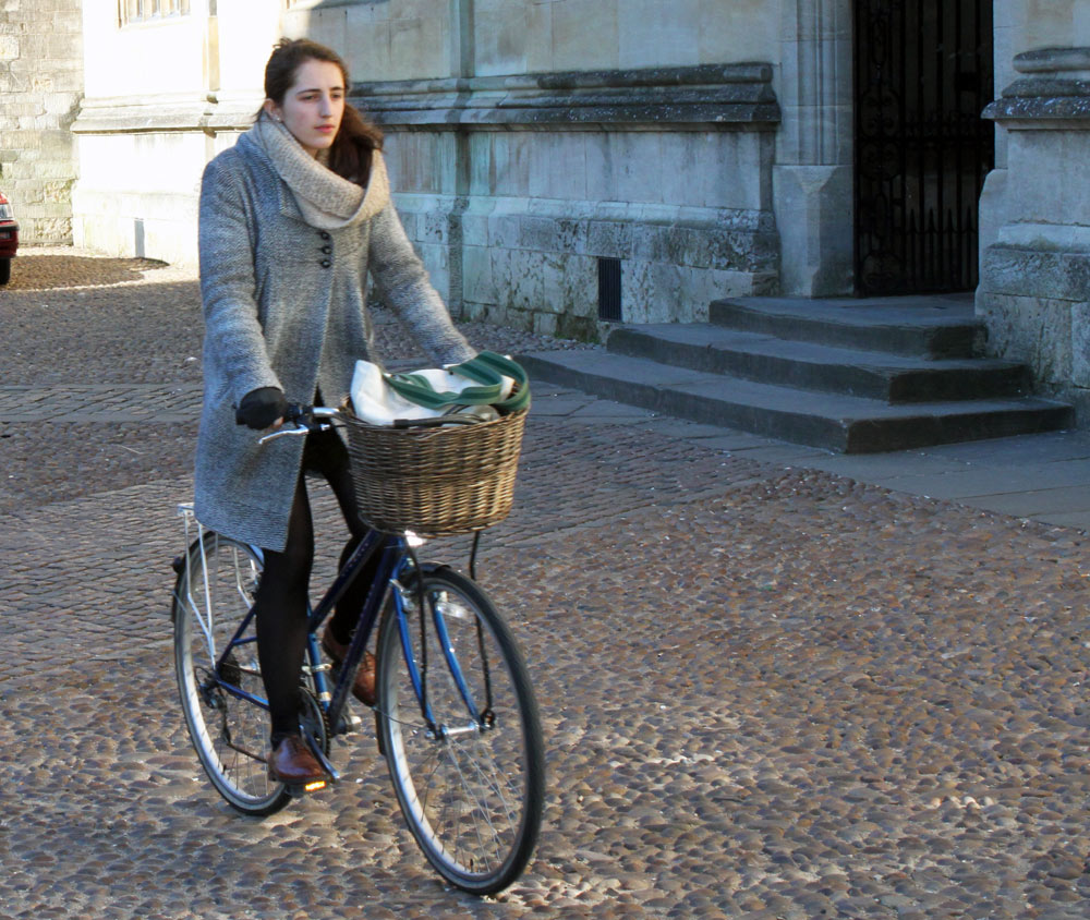girl-bike-bag.jpg