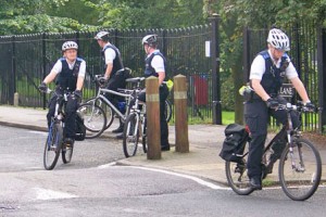 4policemen