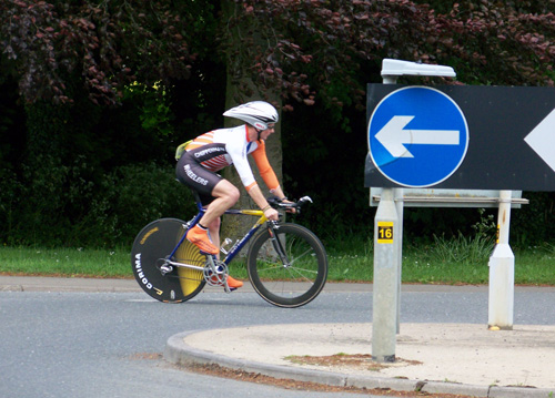 rider-roundabout